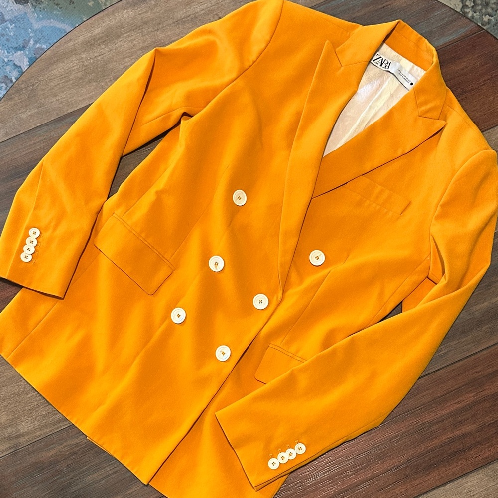 ZARA Orange Double Breasted Blazer‎ Women’s XS with White Buttons